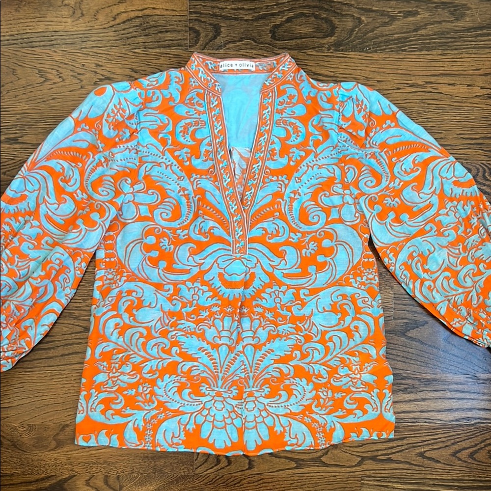 Alice+Olivia Sheila Tapestry Print Blouse Size X-Small